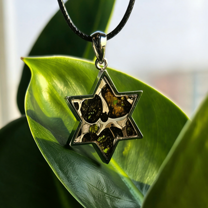 Pallasite Meteorite Star of David Pendant – Cosmic Olivine Crystal Necklace (2.7cm)