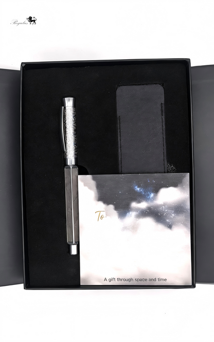 Iron Meteorite Pen、4.5 billion years、Around 14cm、Diameter approximately 1 cm